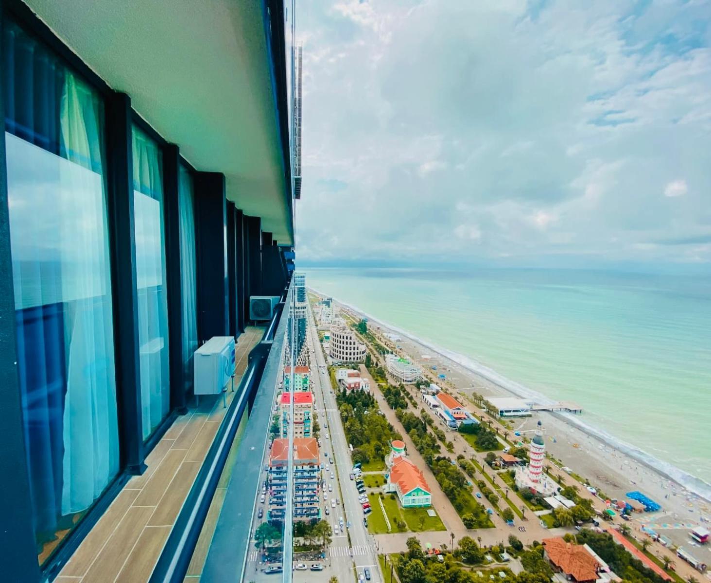 Luxury Batumi Hotel Extérieur photo