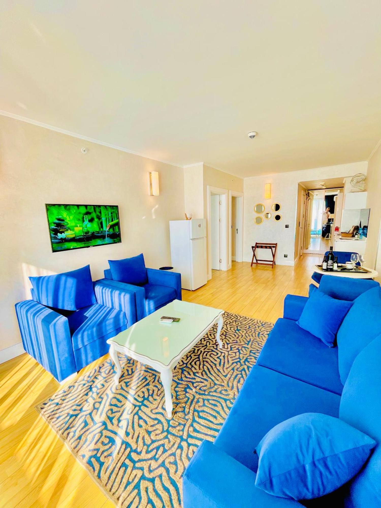 Luxury Batumi Hotel Extérieur photo
